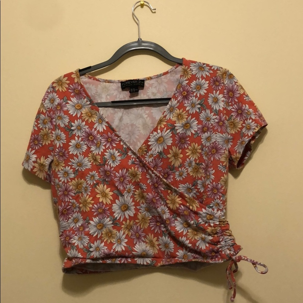 F21+ Crop Top